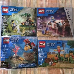 LEGO City Mini Polybag Sets / 30665 , 30663, 30370, & 30590